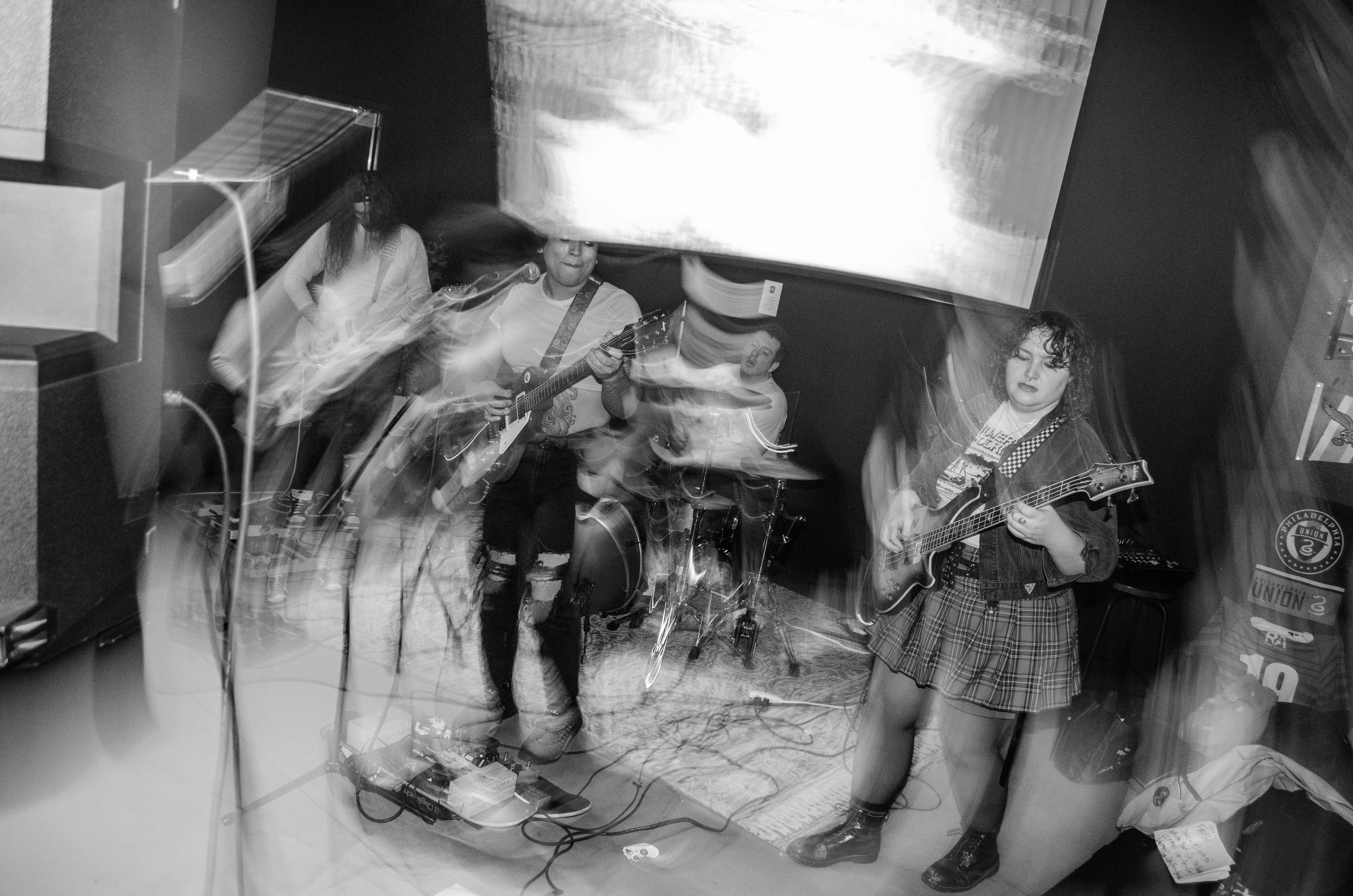 cutie riot live